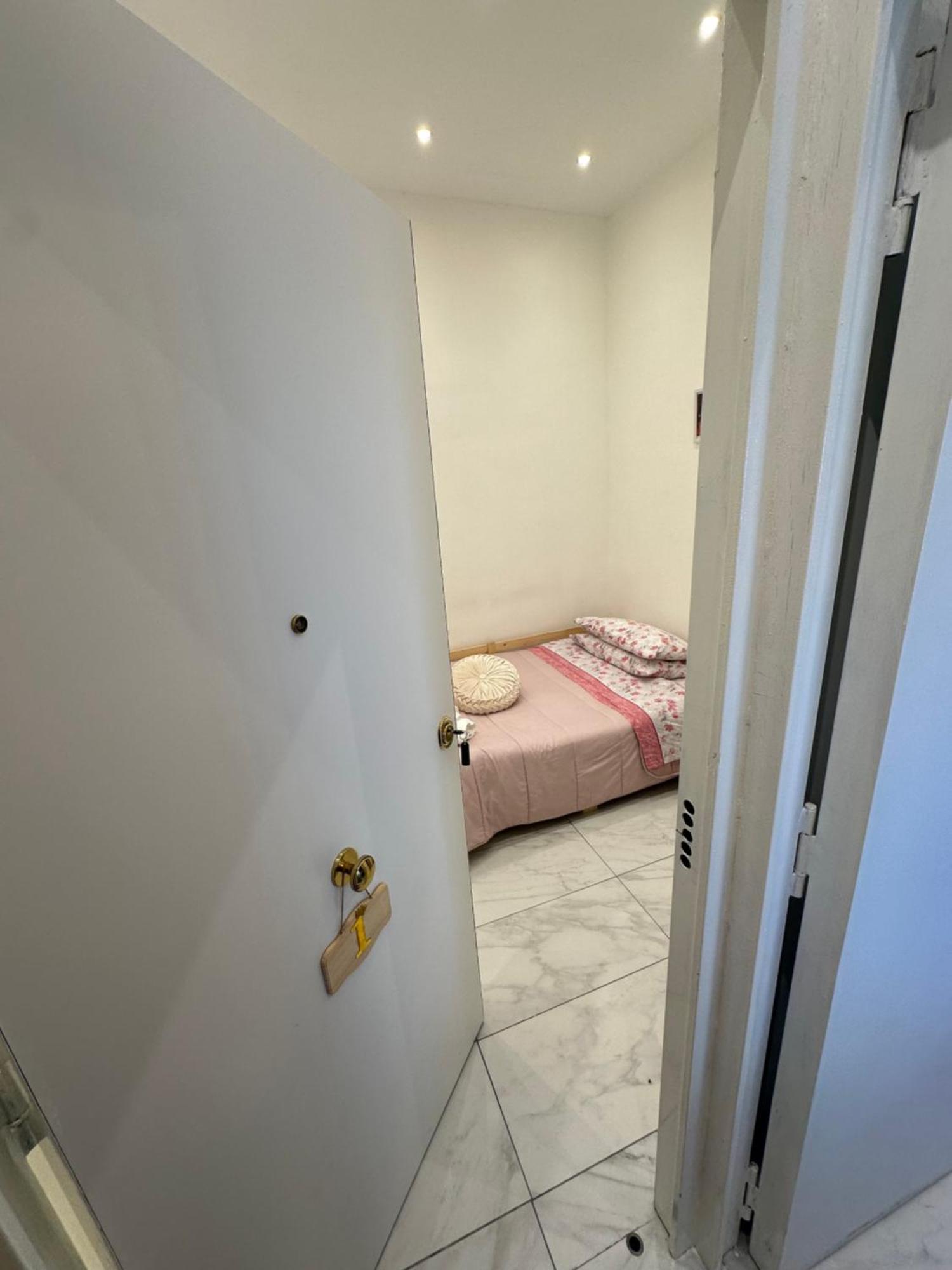 Apartmán Residenza Marvin De Curtis Neapol Exteriér fotografie